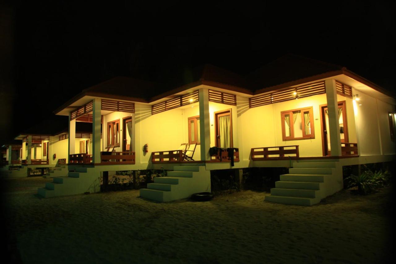 Ngapali Paradise Hotel Zi Phyu Kone Exterior photo